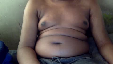 Snapshot of mickkzzx chatting on January 30, 3:08 pm mickkzzx online show from January 30, 3:08 pm