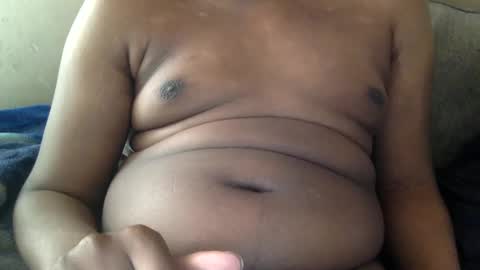 Snapshot of mickkzzx chatting on February 27, 2:32 pm mickkzzx online show from February 27, 2:32 pm