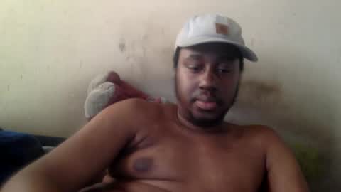 Snapshot of mickkzzx chatting on March 5, 3:51 pm mickkzzx online show from March 5, 3:51 pm