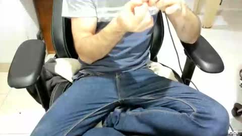 microfama00 online show from February 22, 10:52 pm