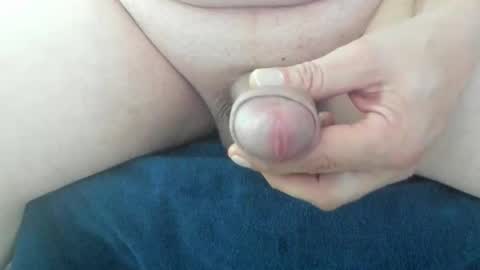 Snapshot of microtainer chatting on November 8, 1:00 pm call me honey online show from November 8, 1:00 pm