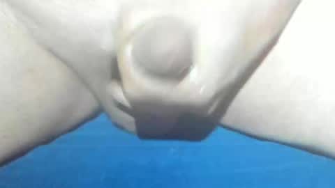 Snapshot of microtainer chatting on November 27, 6:54 pm call me honey online show from November 27, 6:54 pm