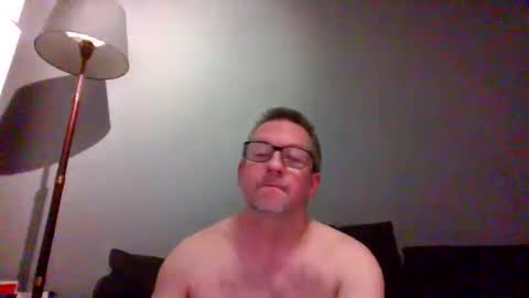 Snapshot of middleton2021 chatting on December 1, 6:08 pm middleton2021 online show from December 1, 6:08 pm