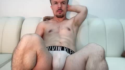 Aaron online show from September 26, 11:31 pm