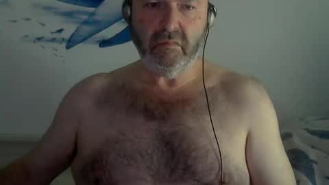 Snapshot of midhir chatting on February 2, 12:57 pm kike online show from February 2, 12:57 pm