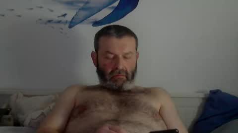 Snapshot of midhir chatting on February 21, 7:43 pm kike online show from February 21, 7:43 pm