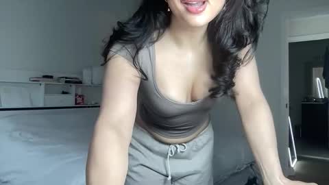 midnight930578 online show from March 12, 9:10 pm