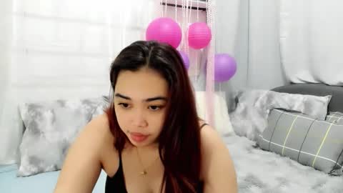 Snapshot of midnightbunny_ chatting on October 7, 1:41 pm Bunny 3 online show from October 7, 1:41 pm