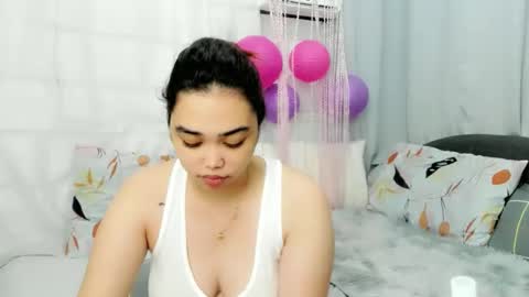 Bunny 3 online show from November 23, 9:14 pm