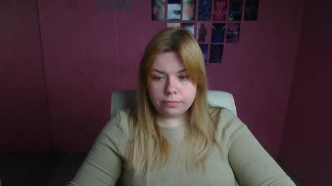 Mariana online show from April 25, 5:32 am