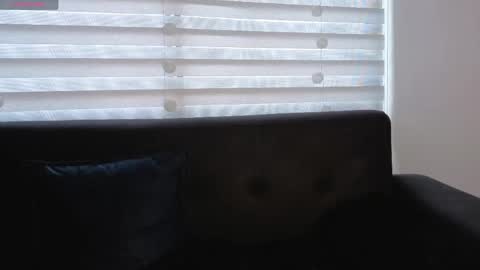 midori__san online show from April 13, 2:55 pm