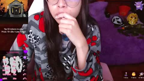 Snapshot of midoriquinn chatting on October 4, 2:26 pm Midori 7u7 online show from October 4, 2:26 pm