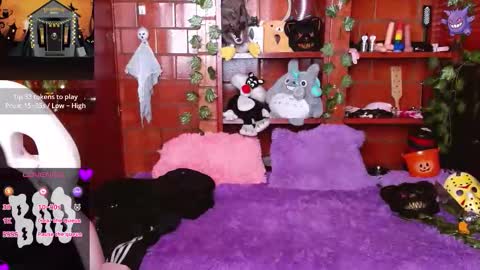 Snapshot of midoriquinn chatting on October 28, 4:09 pm Midori 7u7 online show from October 28, 4:09 pm