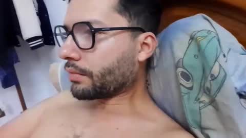 Snapshot of midoumas1 chatting on October 22, 6:07 pm Sam online show from October 22, 6:07 pm