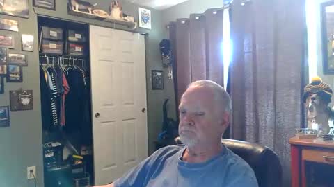 midwestdad09 online show from April 23, 6:32 pm