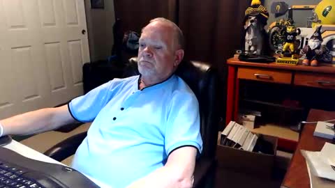 midwestdad09 online show from June 8, 9:20 am