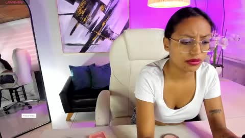 Snapshot of miel_ambar chatting on June 5, 2:23 pm miel_ambar online show from June 5, 2:23 pm