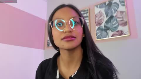 Snapshot of miel_ambar chatting on June 21, 3:36 pm miel_ambar online show from June 21, 3:36 pm