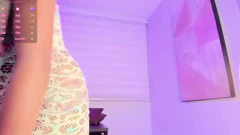 Snapshot of miel_ambar chatting on June 26, 10:14 pm miel_ambar online show from June 26, 10:14 pm