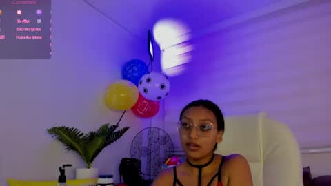 Snapshot of miel_ambar chatting on June 27, 7:41 pm miel_ambar online show from June 27, 7:41 pm
