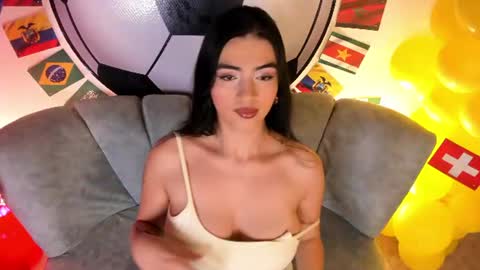 miel_gomez online show from July 1, 10:20 pm
