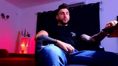 MightyAaron online show from September 29, 2:49 am