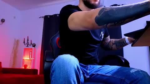 MightyAaron online show from July 21, 3:20 am