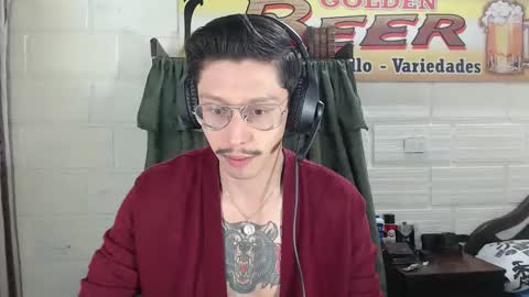 Snapshot of miguel__98 chatting on April 25, 10:40 am Miguel Independent Model online show from April 25, 10:40 am