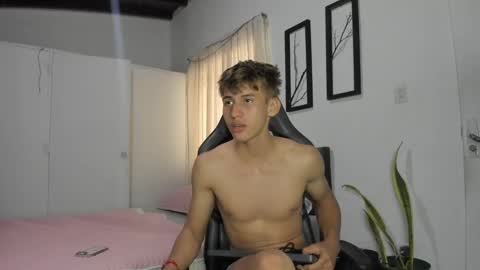 Miguel Hernandez online show from January 16, 2:51 pm