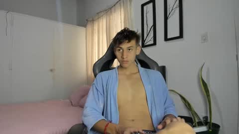 Miguel Hernandez online show from January 18, 2:12 pm