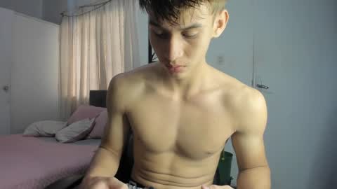 Miguel Hernandez online show from January 21, 3:21 pm