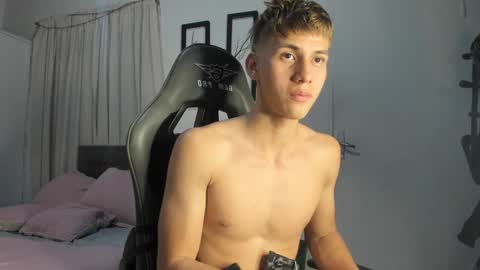 Miguel Hernandez online show from January 23, 12:14 am