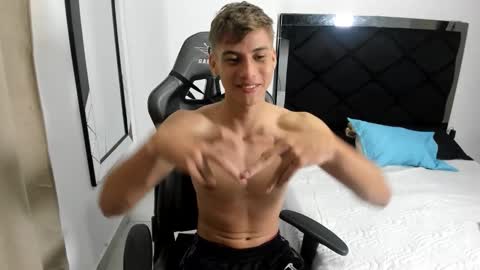 Miguel Hernandez online show from March 9, 10:47 pm