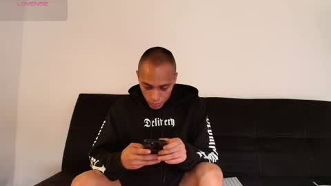 Snapshot of miguelangel_996 chatting on June 13, 7:56 pm miguel angel online show from June 13, 7:56 pm