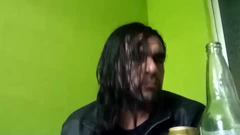 Snapshot of miguelo959250353276 chatting on October 28, 6:17 am miguelo959250353276 online show from October 28, 6:17 am