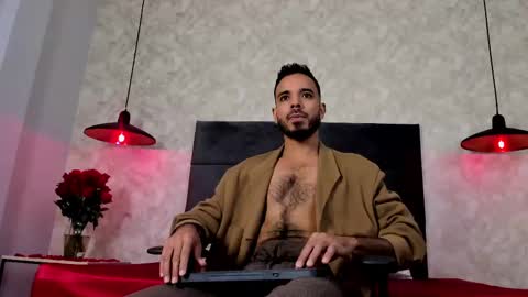 miguelsanfrancisco online show from September 19, 12:06 pm