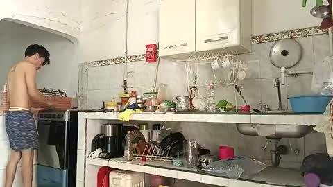 Snapshot of miguelsantos_666 chatting on February 4, 7:09 pm Miguel Angel Santos online show from February 4, 7:09 pm