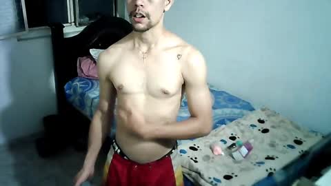 Snapshot of miguelsantos_666 chatting on March 31, 7:20 am Miguel Angel Santos online show from March 31, 7:20 am