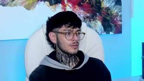 MIHAIL LEROY finally independent model online show from February 12, 4:33 am