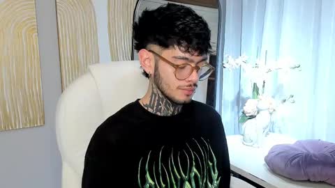 MIHAIL LEROY finally independent model online show from March 8, 2:12 am