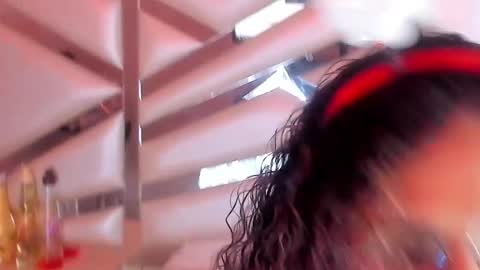 MIA 3 online show from December 24, 5:05 am