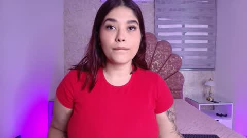 Snapshot of miia_01_ chatting on November 29, 11:57 am Mia online show from November 29, 11:57 am