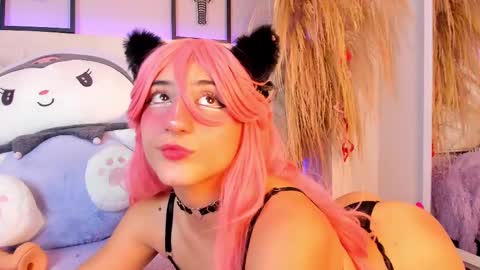   online show from February 16, 12:54 pm