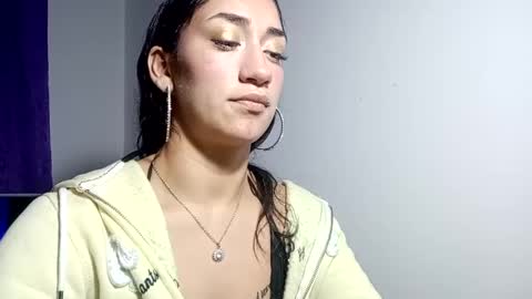 Snapshot of miia__strog chatting on September 22, 8:22 pm Mmia  strog online show from September 22, 8:22 pm