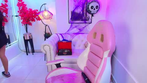 Snapshot of miia_bela chatting on October 29, 7:48 pm Miia online show from October 29, 7:48 pm