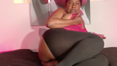 Snapshot of miia_blace chatting on July 28, 11:17 am miia_blace online show from July 28, 11:17 am