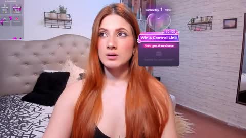 Mia Jhones online show from December 1, 4:29 pm