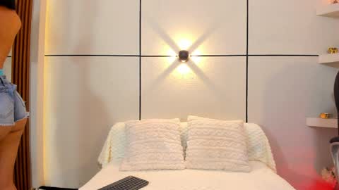    online show from April 9, 1:05 pm