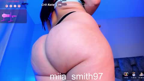 Snapshot of miia_smith97 chatting on November 27, 9:28 pm mia online show from November 27, 9:28 pm