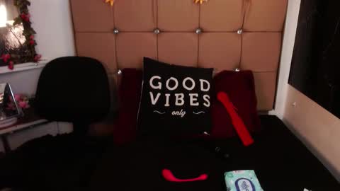 miia online show from March 4, 4:35 pm